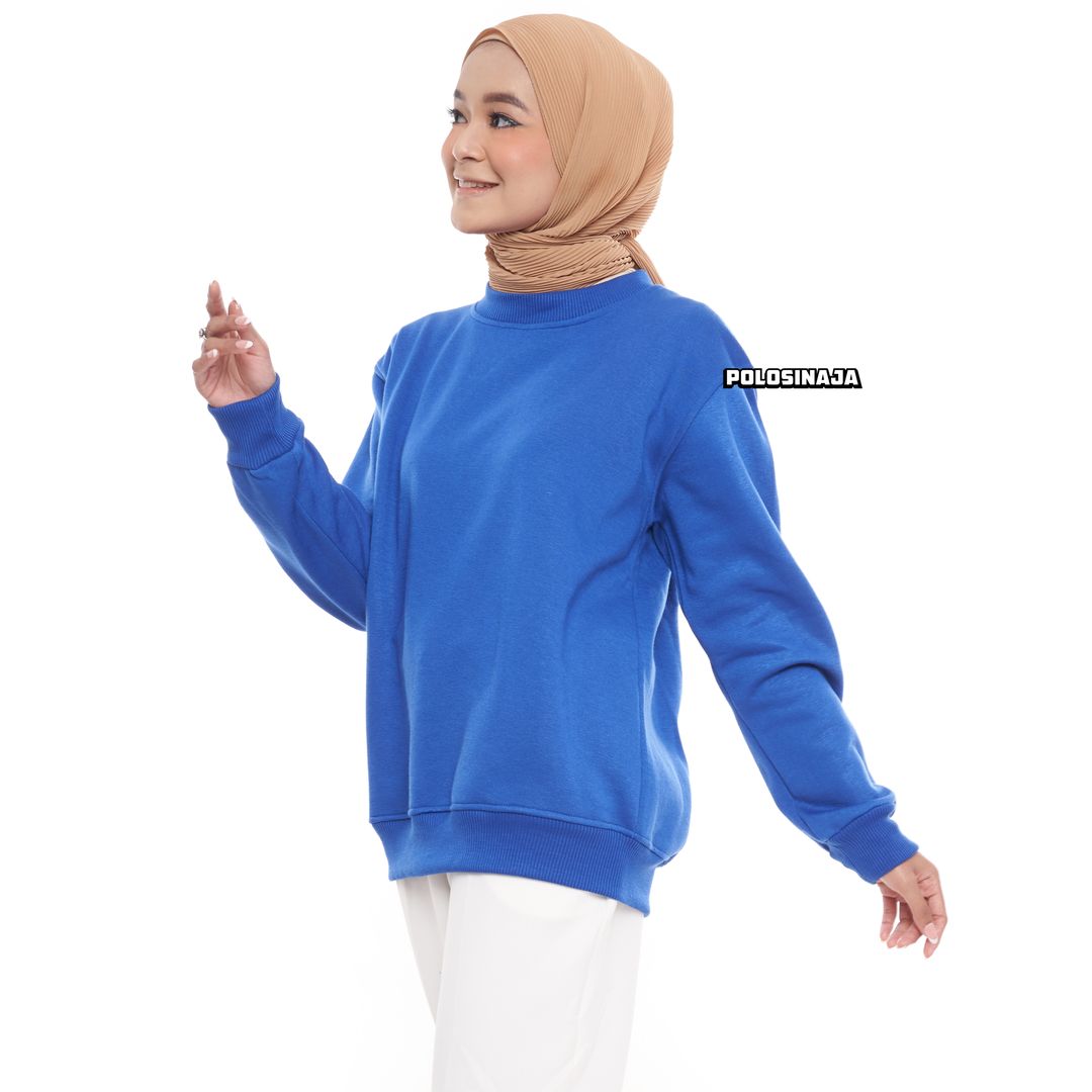 BASIC SWEATER - ELECTRIC BLUE